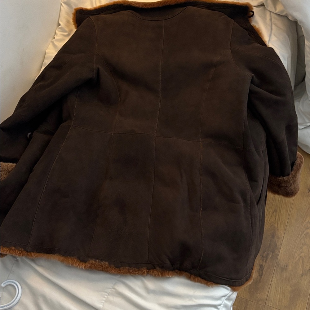 Danier Brown Shearling Coat - Picture 14 of 14